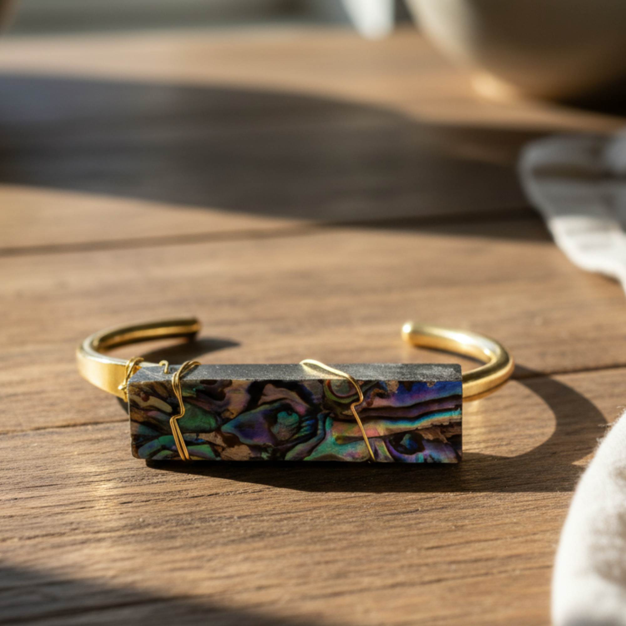AbaloneShellBracelet.jpg