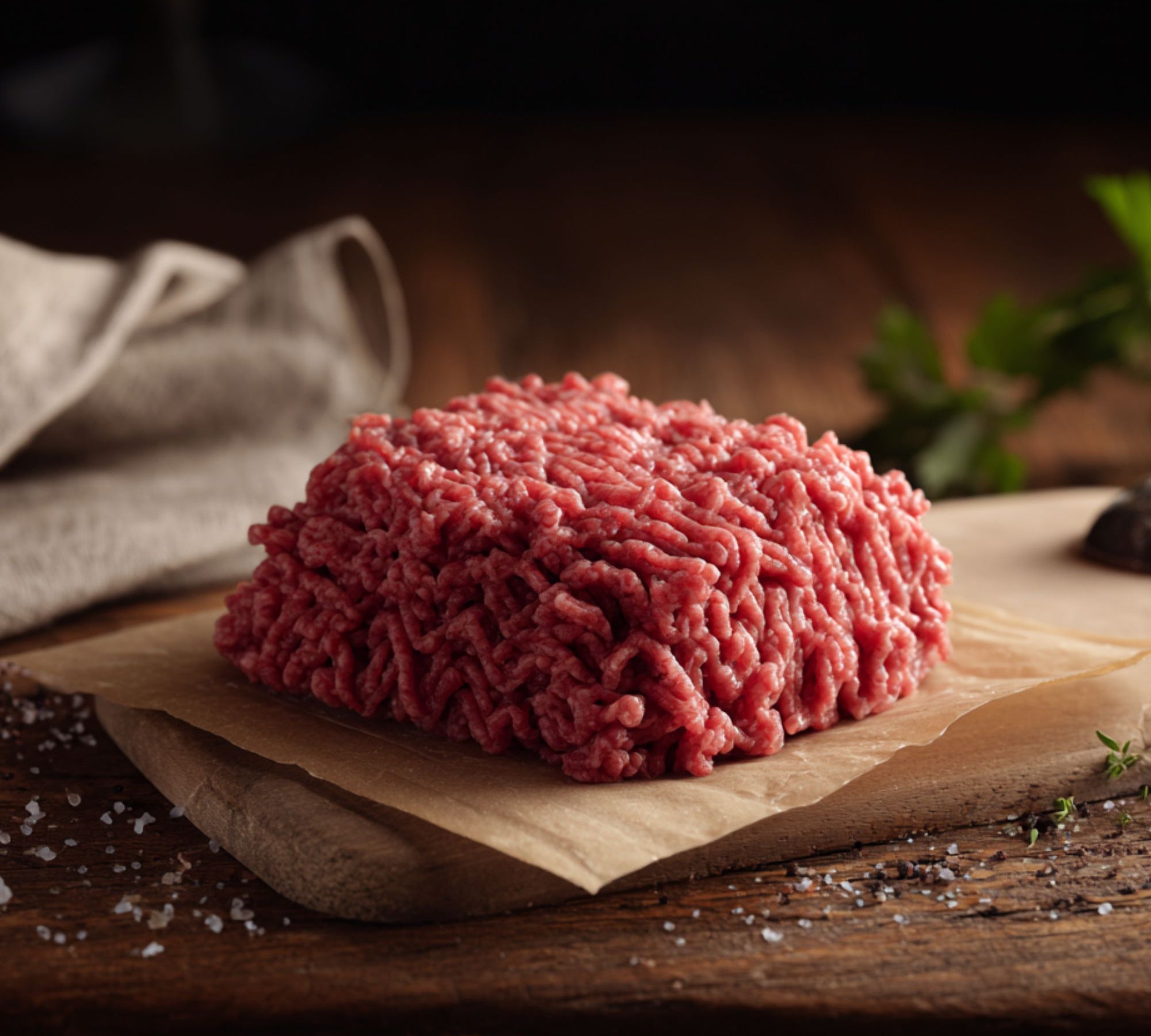 Fresh British veal mince in vacuum pack – lean, premium quality from The Black Farmer