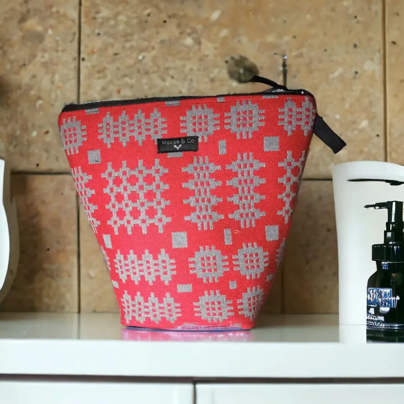 mayan-aztec-design-wash-bags-red_c031b9aa-5879-409c-bbad-2a1deaec7779.webp